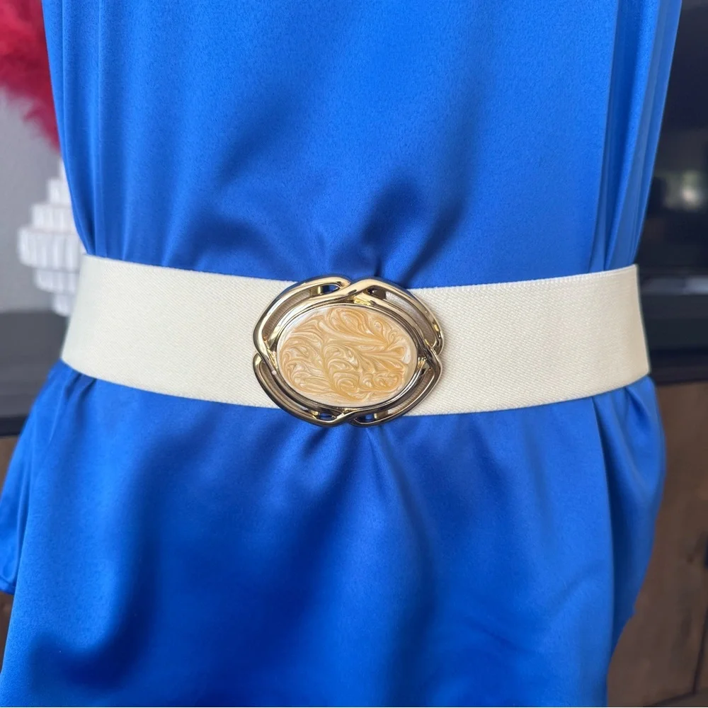 Vintage Cream Stretch Belt with Gold Enamel Buckle